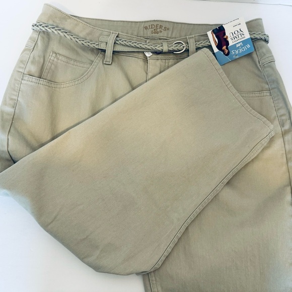 Riders by Lee Slender Stretch Ladies Capris Tan Size 12 Medium Cotton Spandex - Picture 7 of 16